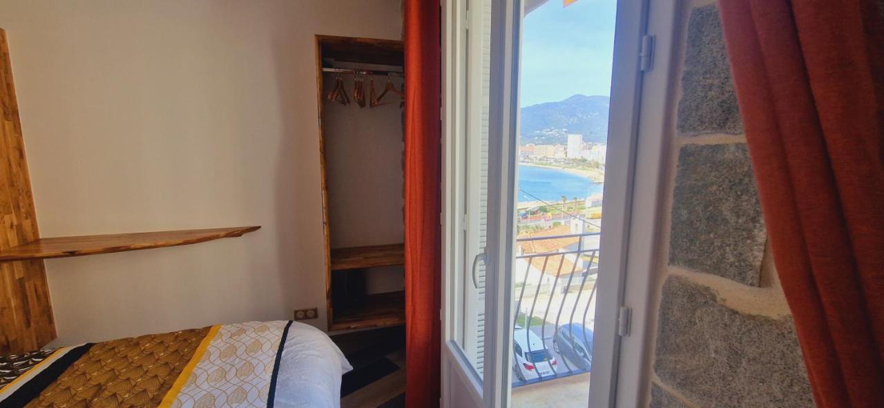 Magnifique Appartement Avec Balcon Vue Mer A L'Entree D'Ajaccio Ajaccio  Exteriör bild