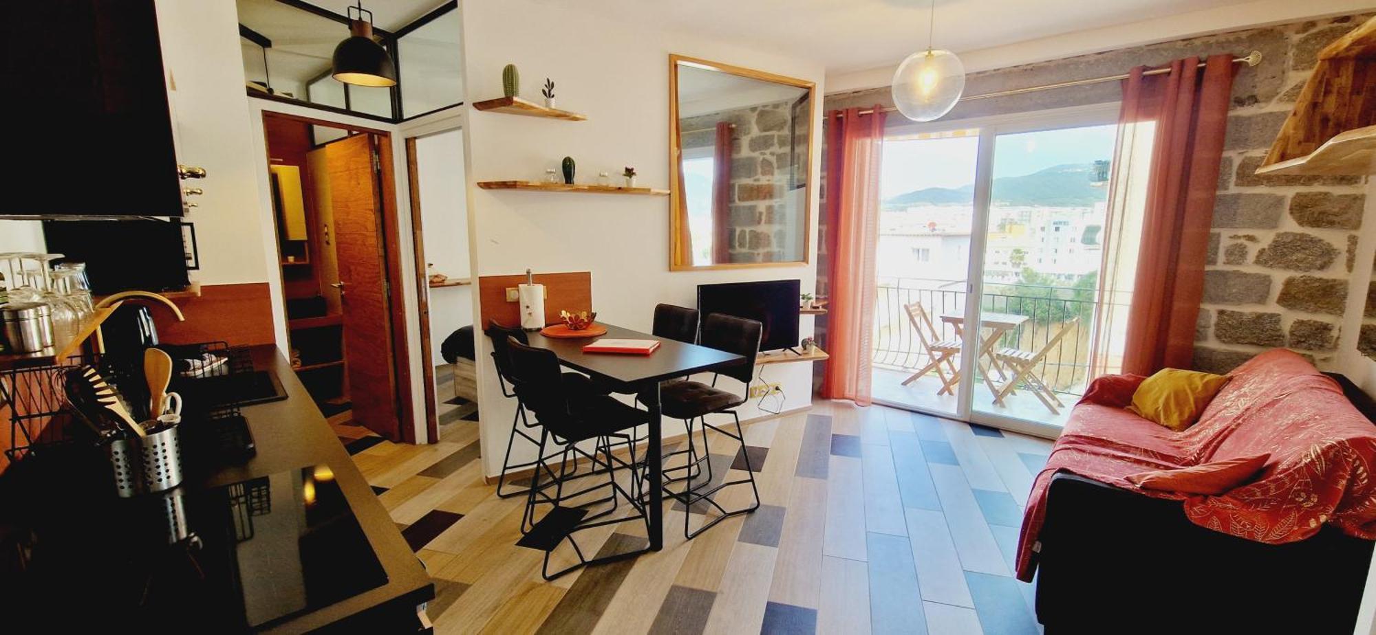 Magnifique Appartement Avec Balcon Vue Mer A L'Entree D'Ajaccio Ajaccio  Exteriör bild